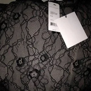 Chemisier En Soie Dentelle Diane Von Furstenberg – Modèle Cordelia Floral, Taille 4, Noir, Neuf Avec étiquettes